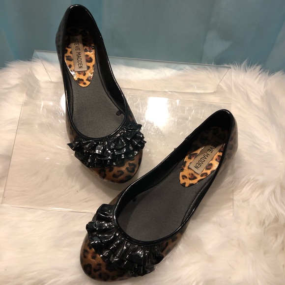 Steve Madden Shoes - Steve Madden Animal Print Flats